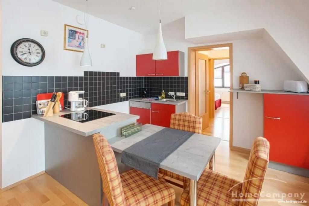Apartment In Der Strohsackpassage - Zentrum Hbf Oper Leipzig Exteriör bild